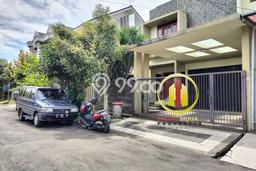 Rumah Area Strategis di Batununggal, Bandung, Luas 240m² Bangunan 360m² Rumah Area Strategis di Batununggal, Bandung, Luas 240m² Bangunan 360m²