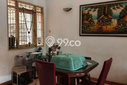Jual Rumah Eksklusif 3 KT di Buah Batu, Bandung Jual Rumah Eksklusif 3 KT di Buah Batu, Bandung
