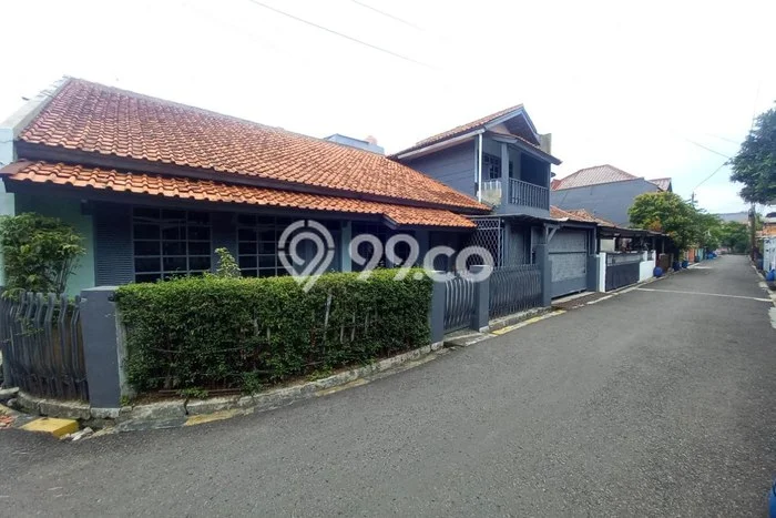 Rumah Luas Asri 4 KT Siap Pakai di Ciwastra Bandung Rumah Luas Asri 4 KT Siap Pakai di Ciwastra Bandung