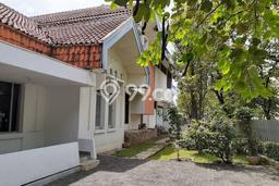 Dijual Rumah Luas Elegan Dengan View Cantik di Asia Afrika, Bandung Dijual Rumah Luas Elegan Dengan View Cantik di Asia Afrika, Bandung