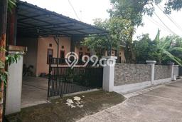 Rumah Strategis Modern Lb 200m2 di Arcamanik, Bandung Rumah Strategis Modern Lb 200m2 di Arcamanik, Bandung