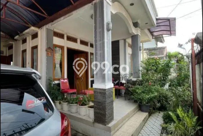 Rumah Minimalis 6 KT di Ciateul Bandung Semi Furnished Rumah Minimalis 6 KT di Ciateul Bandung Semi Furnished