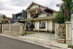 For Sale Rumah Elit Exclusive di Antapani, Bandung For Sale Rumah Elit Exclusive di Antapani, Bandung