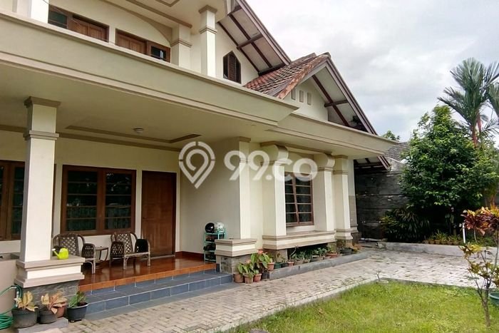 Hot Offer Hunian Premium Ideal dan Luas di Antapani, Bandung Hot Offer Hunian Premium Ideal dan Luas di Antapani, Bandung