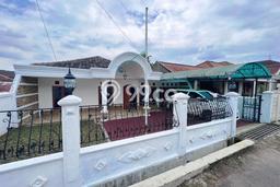 Rumah 3 KT 2 KM View Kota di Tubagus Ismail, Bandung Rumah 3 KT 2 KM View Kota di Tubagus Ismail, Bandung