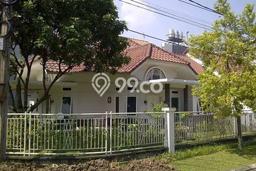 Hot Offer Hunian Mewah Ideal dan Luas di Batununggal, Bandung Hot Offer Hunian Mewah Ideal dan Luas di Batununggal, Bandung