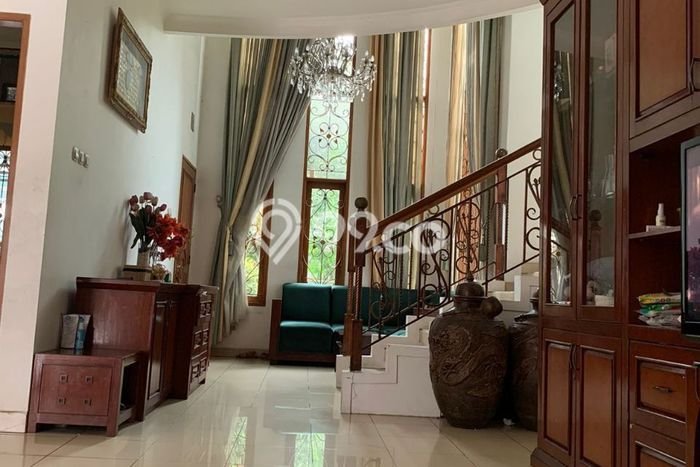 Hunian Mewah Siap Huni LT 300m2 di Batununggal, Bandung Hunian Mewah Siap Huni LT 300m2 di Batununggal, Bandung