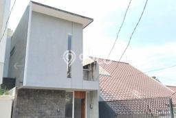 Rumah Minimalis 4 KT di Geger Kalong Bandung Semi Furnished Rumah Minimalis 4 KT di Geger Kalong Bandung Semi Furnished
