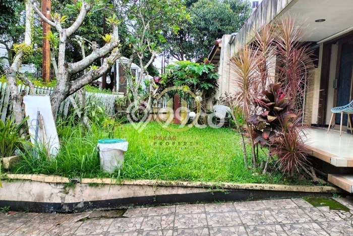 Rumah Nyaman 5 Kamar Lokasi Sejuk di Bandung Wetan, Bandung Rumah Nyaman 5 Kamar Lokasi Sejuk di Bandung Wetan, Bandung