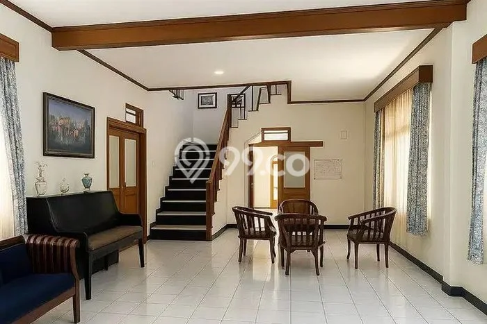 Rumah LT 276m2m² / LB 350m2m² One Gate System di Kiaracondong, Bandung Rumah LT 276m2m² / LB 350m2m² One Gate System di Kiaracondong, Bandung