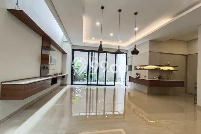 Rumah Nyaman 3 KT di Burangrang, Bandung - Luas Tanah 230m2m² Rumah Nyaman 3 KT di Burangrang, Bandung - Luas Tanah 230m2m²