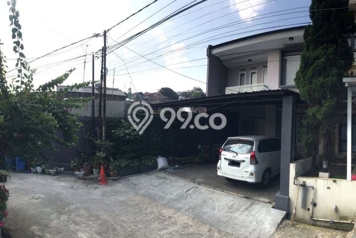 Dijual Hunian Rumah Terawat 3 Kamar di Bandung Kota, Bandung Dijual Hunian Rumah Terawat 3 Kamar di Bandung Kota, Bandung