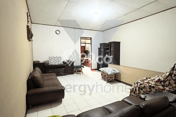 Ruko For Rent di Bandung Kulon, Luas 150m², Lokasi Komersial, Jalan Strategis Ruko For Rent di Bandung Kulon, Luas 150m², Lokasi Komersial, Jalan Strategis