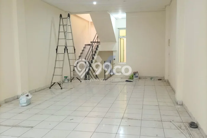 Ruko Disewakan Kawasan Setra Sari, Luas 315m², Kawasan Berkembang Ruko Disewakan Kawasan Setra Sari, Luas 315m², Kawasan Berkembang