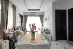 For Sale! Premium House LT 110m2 Desain Elegan di BSD For Sale! Premium House LT 110m2 Desain Elegan di BSD