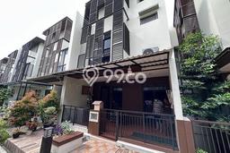 Jual Rumah Eksklusif 4 KT di BSD Green Wich, Tangerang Jual Rumah Eksklusif 4 KT di BSD Green Wich, Tangerang