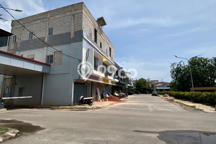 Unit Kost Dijual di Batam Spesifikasi 42 Kamar Tidur dan Kawasan Ramai Unit Kost Dijual di Batam Spesifikasi 42 Kamar Tidur dan Kawasan Ramai