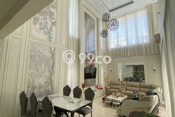 Rumah Mewah LB 450m2 Siap Huni Desain Elegan di Nagoya, Batam Rumah Mewah LB 450m2 Siap Huni Desain Elegan di Nagoya, Batam