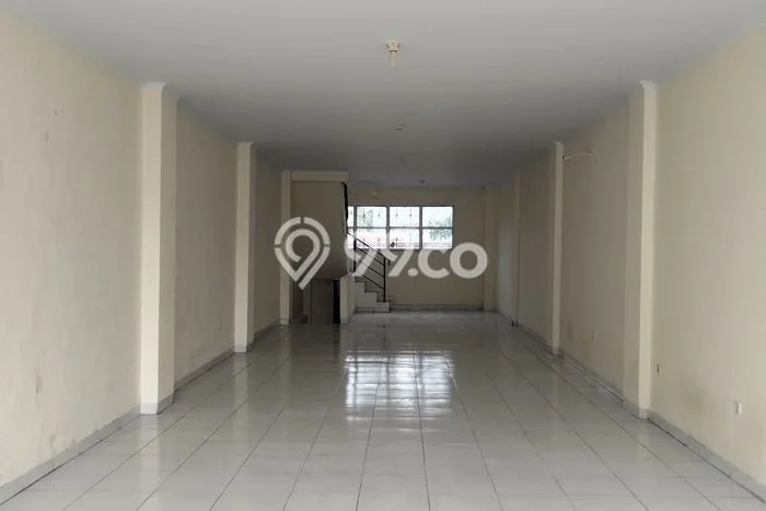 Disewakan Ruko di Kawasan Ramai Mangga Besar Luas 270m2 Disewakan Ruko di Kawasan Ramai Mangga Besar Luas 270m2