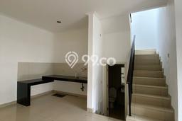 PROPERTI UNGGULAN! Rumah area Green Lake City, 3 KT, Lingkungan Elite, Luas 90m² Bangunan 100m² PROPERTI UNGGULAN! Rumah area Green Lake City, 3 KT, Lingkungan Elite, Luas 90m² Bangunan 100m²
