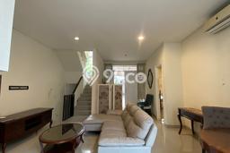 SPECIAL PRICE! Rumah area Green Lake City, 3 KT, Akses Mudah Pusat Kota, Luas 144m² LB 147m² SPECIAL PRICE! Rumah area Green Lake City, 3 KT, Akses Mudah Pusat Kota, Luas 144m² LB 147m²