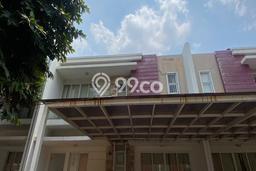 SPECIAL LISTING! Rumah di Green Lake City, 3 KT, Dekat Pusat Kota, Luas 140m² LB 145m² SPECIAL LISTING! Rumah di Green Lake City, 3 KT, Dekat Pusat Kota, Luas 140m² LB 145m²