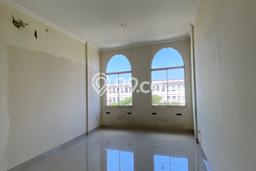 Unit Ruko Tersedia di Green Lake City Spesifikasi LB 286m2 Unit Ruko Tersedia di Green Lake City Spesifikasi LB 286m2
