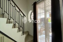 BEST LOCATION! Rumah di Green Lake City, Dekat Stasiun, 2 KT, LT 48m² Bangunan 60m² BEST LOCATION! Rumah di Green Lake City, Dekat Stasiun, 2 KT, LT 48m² Bangunan 60m²