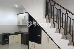 LOKASI PREMIUM! Rumah di Green Lake City, 2 KT, Lingkungan Tenang, LT 48m² Bangunan 60m² LOKASI PREMIUM! Rumah di Green Lake City, 2 KT, Lingkungan Tenang, LT 48m² Bangunan 60m²