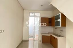 Rumah Asri di Green Lake City, 1 KM, Lingkungan Tenang, Luas 60m² Bangunan 84m² Rumah Asri di Green Lake City, 1 KM, Lingkungan Tenang, Luas 60m² Bangunan 84m²