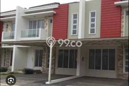 HUNIAN PREMIUM! Rumah kawasan Green Lake City, 3 KT, Area Berkembang, Luas 130m² LB 137m² HUNIAN PREMIUM! Rumah kawasan Green Lake City, 3 KT, Area Berkembang, Luas 130m² LB 137m²