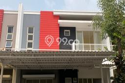 LOKASI STRATEGIS! Rumah di Green Lake City, Dekat Tol, 3 KT, Luas 120m² Bangunan 150m² LOKASI STRATEGIS! Rumah di Green Lake City, Dekat Tol, 3 KT, Luas 120m² Bangunan 150m²