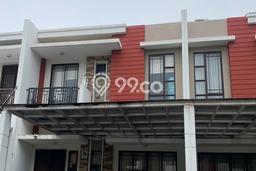 Rumah di Green Lake City, Akses ke Mall, LT 105m² Rumah di Green Lake City, Akses ke Mall, LT 105m²