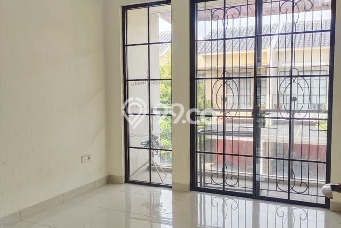 Rumah di Green Ville, Area Asri, 2 KM Rumah di Green Ville, Area Asri, 2 KM