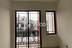 Dijual Rumah 3 Kamar Lokasi Ideal Nyaman dan Strategis di Cipondoh Dijual Rumah 3 Kamar Lokasi Ideal Nyaman dan Strategis di Cipondoh