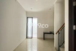 SPECIAL RATE! Rumah area Green Lake City, 3 KM, Lingkungan Asri, Luas 90m² LB 100m² SPECIAL RATE! Rumah area Green Lake City, 3 KM, Lingkungan Asri, Luas 90m² LB 100m²