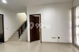 Rumah sewa siap pakai 3 Kamar Tidur di Green Lake City, Jakarta Barat Rumah sewa siap pakai 3 Kamar Tidur di Green Lake City, Jakarta Barat
