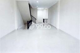FOR RENT! Ruko di Green Lake City Cocok untuk Bisnis 286m2 FOR RENT! Ruko di Green Lake City Cocok untuk Bisnis 286m2