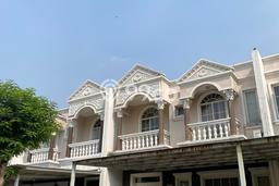 Rumah sewa siap pakai 3 Kamar Tidur di Green Lake City, Jakarta Barat Rumah sewa siap pakai 3 Kamar Tidur di Green Lake City, Jakarta Barat