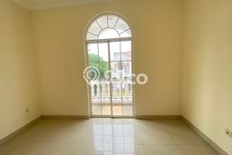 Rumah Strategis kawasan Green Lake City, 3 KM, Area Tenang, Luas 135m² LB 157m² Rumah Strategis kawasan Green Lake City, 3 KM, Area Tenang, Luas 135m² LB 157m²