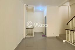 FOR RENT! Ruko di Green Lake City Cocok untuk Bisnis 286m2 FOR RENT! Ruko di Green Lake City Cocok untuk Bisnis 286m2