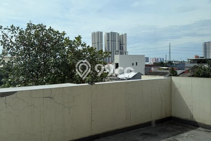 Rumah Mewah LB 225m2 Siap Huni Desain Elegan di Rawa Buaya, Jakarta Barat Rumah Mewah LB 225m2 Siap Huni Desain Elegan di Rawa Buaya, Jakarta Barat