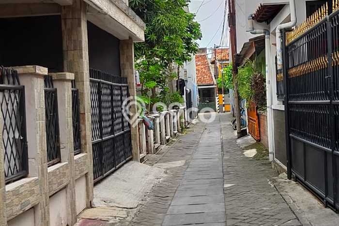 Hunian Cantik Modern Lb 108m2 di Ciledug, Tangerang Hunian Cantik Modern Lb 108m2 di Ciledug, Tangerang