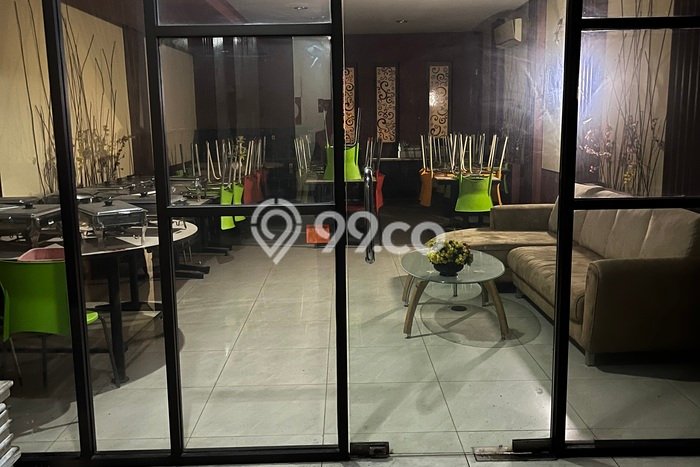 Jual Ruko Strategis di Gambir, Luas 210m², Jalan Utama, Area Bisnis Jual Ruko Strategis di Gambir, Luas 210m², Jalan Utama, Area Bisnis