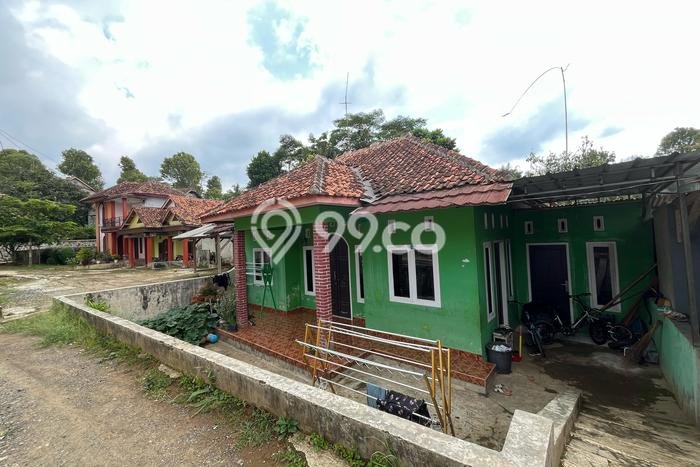 Rumah Luas Tanah 178m2m² di Bojong, Purwakarta - Lokasi Strategis Rumah Luas Tanah 178m2m² di Bojong, Purwakarta - Lokasi Strategis