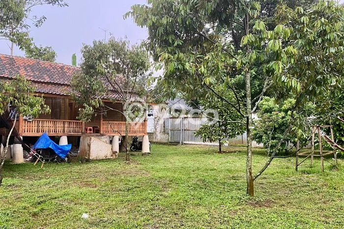 DIJUAL! Vila di Kiarapedes, Luas 1051m2m², Lokasi Premium DIJUAL! Vila di Kiarapedes, Luas 1051m2m², Lokasi Premium