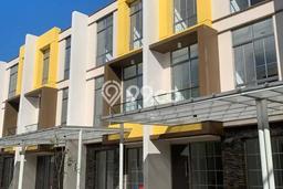 Disewakan! Rumah 3 Kamar Tidur &
3 Kamar Mandi di Pantai Indah Kapuk, Jakarta Utara Disewakan! Rumah 3 Kamar Tidur &
3 Kamar Mandi di Pantai Indah Kapuk, Jakarta Utara