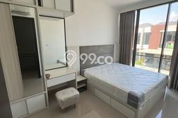 Disewakan! Rumah 2 Kamar Tidur &
2 Kamar Mandi di Pantai Indah Kapuk 2, Jakarta Utara Disewakan! Rumah 2 Kamar Tidur &
2 Kamar Mandi di Pantai Indah Kapuk 2, Jakarta Utara