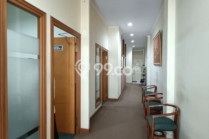 Ruko Dijual di Prime Area Jakarta Selatan Luas 200m2 Ruko Dijual di Prime Area Jakarta Selatan Luas 200m2