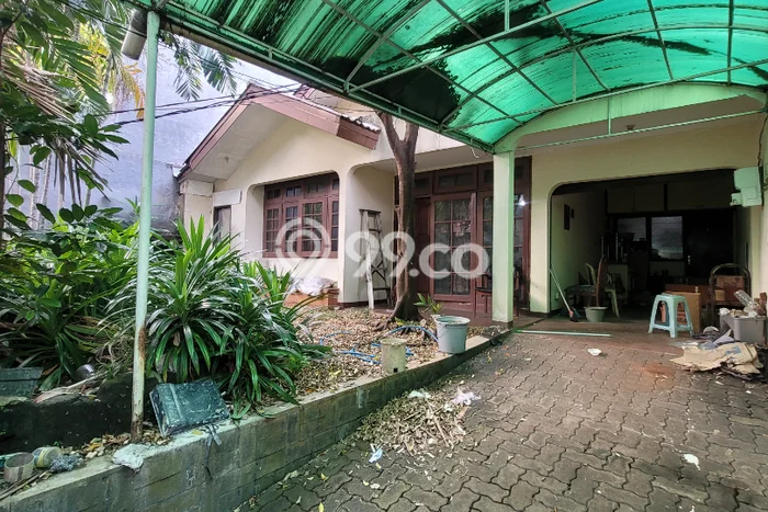 Rumah Luxury Modern Tanpa Renovasi di Pondok Indah Jakarta Selatan Rumah Luxury Modern Tanpa Renovasi di Pondok Indah Jakarta Selatan